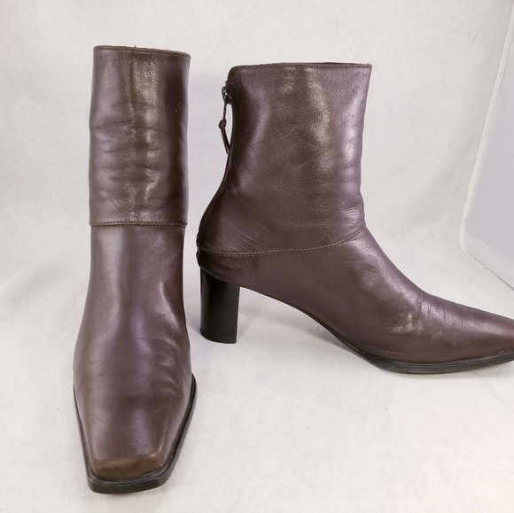 STUART WEITZMAN CHUNKY ANKLE BOOTS BACK ZIPPER SIZE 9.5 N OR 8.5 B - Picture 5 of 10